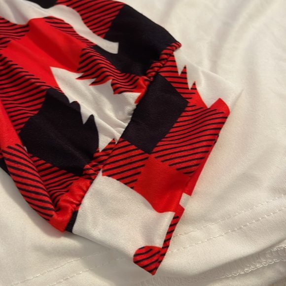 New Christmas shirt “ you serious Clark?” Unisex Large ,car tree Long Sleeves. - Picture 7 of 7